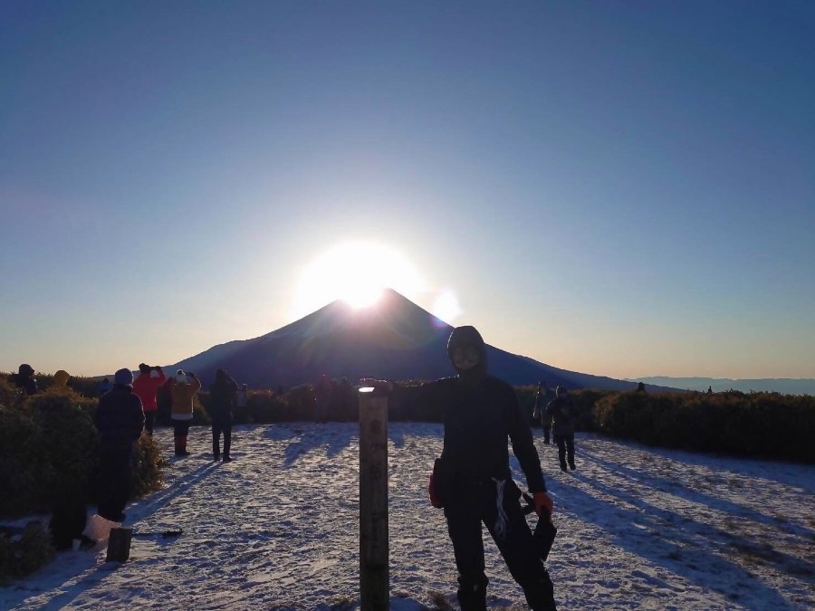 ちょいセンター、ズレてる？ダイヤモンド富士を観に「竜ヶ岳」山梨県 2024/1/14