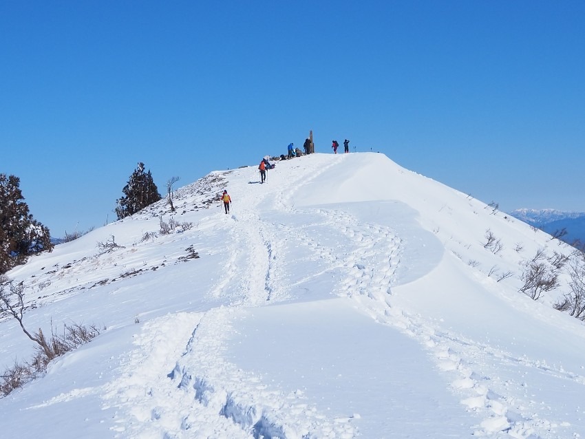 23日雪山ご一緒しませんか(*^^*)