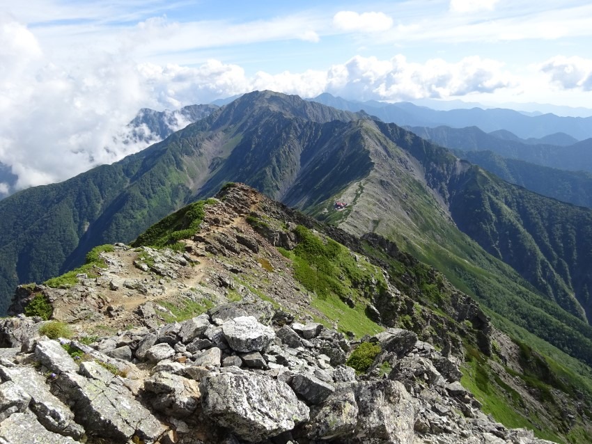 百名山遠征登山参加者募集