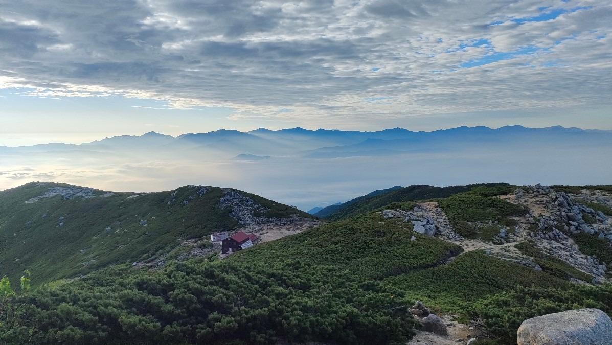木曽駒ヶ岳の八合目あたりからの景色