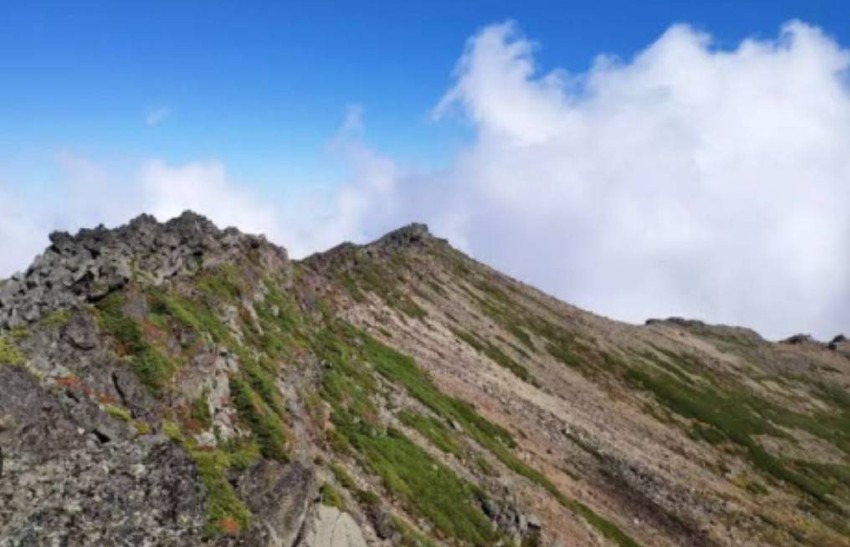 9月14日日曜日 御嶽山・摩利支天山