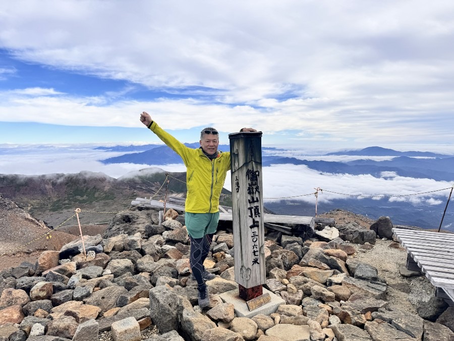 御嶽山 慰霊で行ってきました・・・