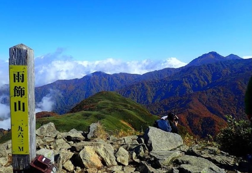 11月2日（日）〜3日（祝）雨飾山 or 恵那山