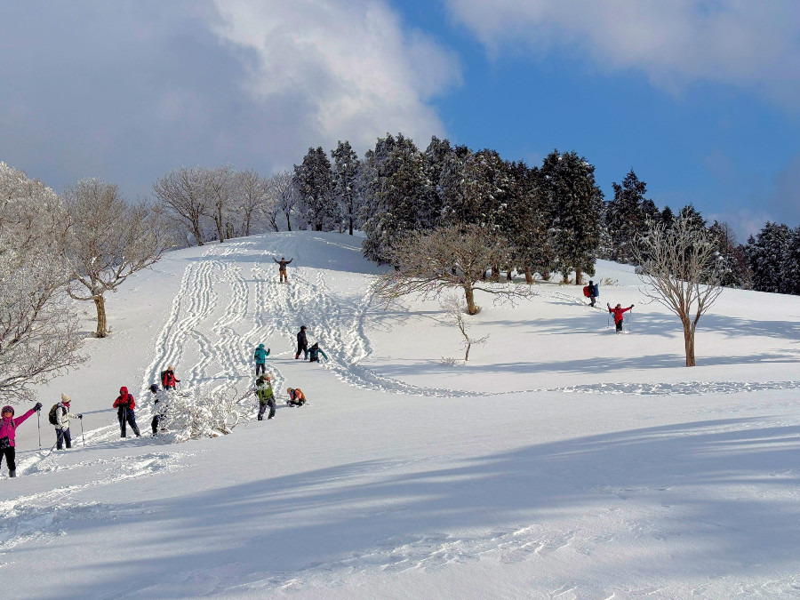 第822回ハイキング★天児屋山でスノーハイク