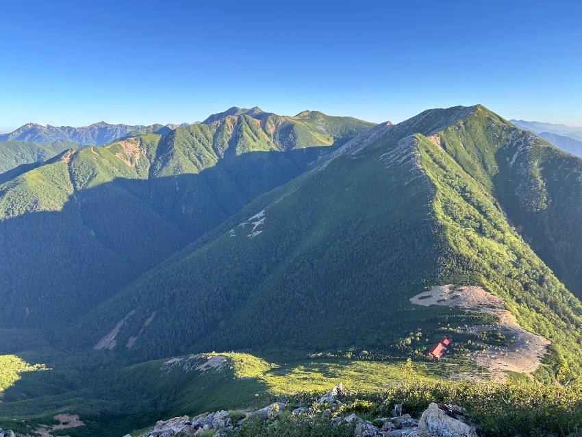 大阪の登山サークル「やまごもり」です。