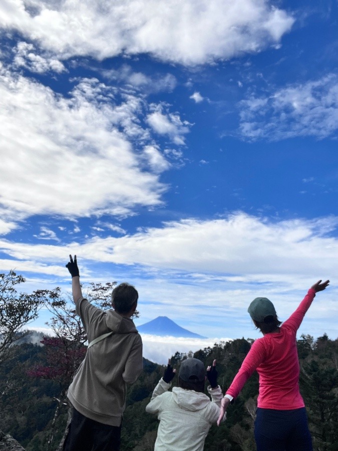 牛奥ノ雁ヶ腹摺山、小金沢山🏔️