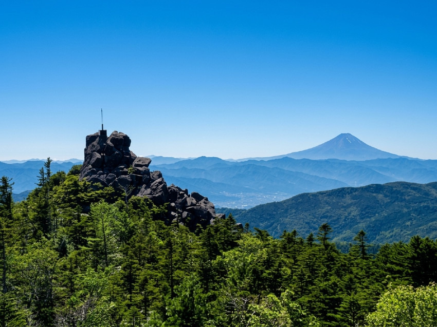 【急募】10/18(日)天狗岩(国師ヶ岳-北奥千丈岳)同行者募集【西国分寺発】