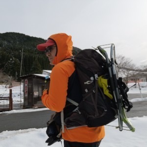 メガネの隊長